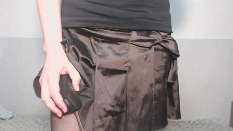 Eva online show from January 25, 2025, 2:37 am