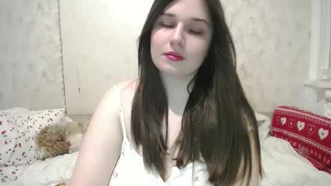 Snapshot of the_cherry_pie chatting on April 27, 2026, 12:36 pm the_cherry_pie online show from April 27, 2026, 12:36 pm