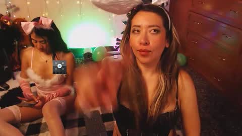 Snapshot of the_crazy_latina chatting on November 28, 2025, 2:25 am Giovanna online show from November 28, 2025, 2:25 am