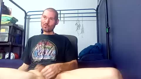 Snapshot of the_dude1986 chatting on July 25, 2026, 12:42 am Matt online show from July 25, 2026, 12:42 am