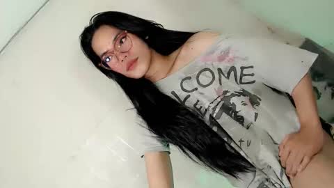 the_horny_bella online show from February 28, 2026, 7:48 pm