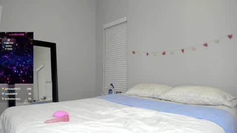 the_hotties online show from December 6, 2024, 2:35 am