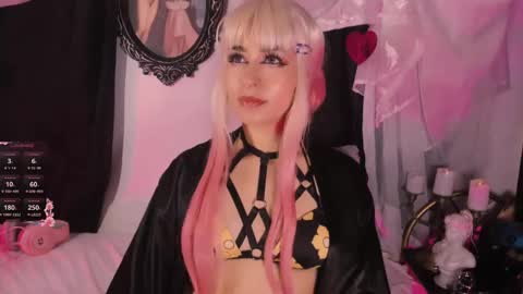 ...  ... online show from February 20, 2025, 10:16 am