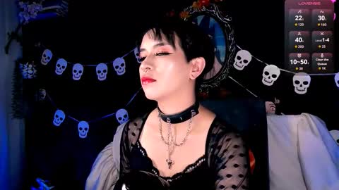 ...  ... online show from November 13, 2025, 5:01 pm