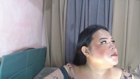 Snapshot of the_ladyboy_nextdoor69 chatting on March 9, 2026, 8:02 pm the_ladyboy_nextdoor69 online show from March 9, 2026, 8:02 pm