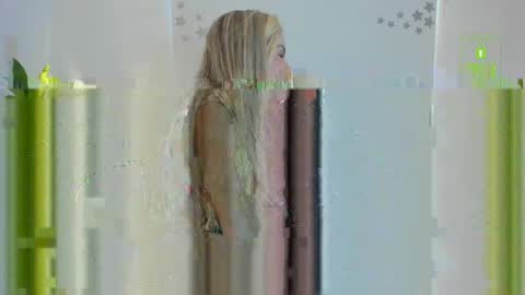 Snapshot of the_little_mia chatting on May 12, 2026, 8:39 pm MIA JP online show from May 12, 2026, 8:39 pm