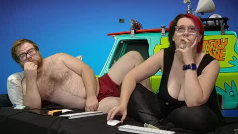 Snapshot of the_mystery_machine chatting on December 5, 2024, 3:59 am Shaggy Velma online show from December 5, 2024, 3:59 am