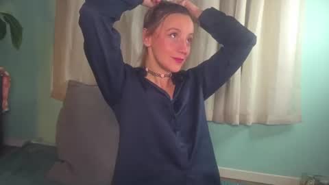 Snapshot of the_pussy_boulevard chatting on July 4, 2026, 11:11 pm Anna online show from July 4, 2026, 11:11 pm