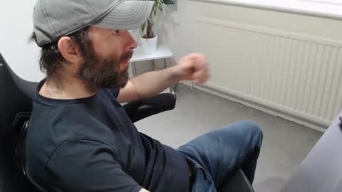 Snapshot of the_sensual_masturwait chatting on January 15, 2026, 9:58 am the_sensual_masturwait online show from January 15, 2026, 9:58 am