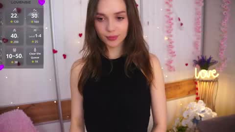 Snapshot of the_truewoman_show chatting on April 29, 2026, 3:10 am My name is Cynthia and Im very happy to see you in my sweet room online show from April 29, 2026, 3:10 am