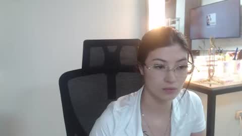 Snapshot of theapearl chatting on June 30, 2026, 11:17 pm theapearl online show from June 30, 2026, 11:17 pm