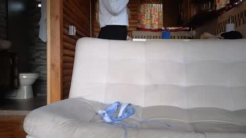 Snapshot of theauroramae chatting on February 4, 2025, 6:38 pm theauroramae - online show from February 4, 2025, 6:38 pm