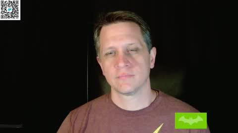 Snapshot of thebatandthecat10 chatting on May 4, 2026, 2:07 am ISABELLA or MATT online show from May 4, 2026, 2:07 am