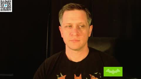 Snapshot of thebatandthecat10 chatting on May 14, 2026, 10:38 pm ISABELLA or MATT online show from May 14, 2026, 10:38 pm