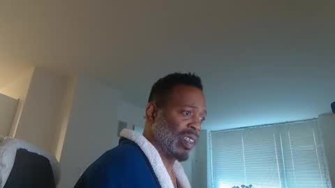 Snapshot of theblacklordmaster chatting on April 20, 2026, 12:52 pm theblacklordmaster online show from April 20, 2026, 12:52 pm
