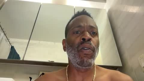 Snapshot of theblacklordmaster chatting on July 6, 2026, 12:24 pm theblacklordmaster online show from July 6, 2026, 12:24 pm