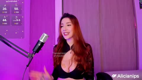 Snapshot of thecosmicgirl chatting on October 27, 2025, 12:31 pm Alicia Alikath online show from October 27, 2025, 12:31 pm