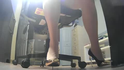 thecowboy_74 online show from July 1, 2026, 1:40 am