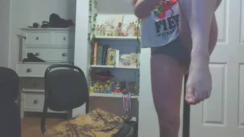 thedevilstwink online show from December 23, 2025, 6:11 am