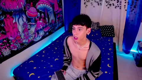 ethan online show from May 24, 2026, 7:08 pm