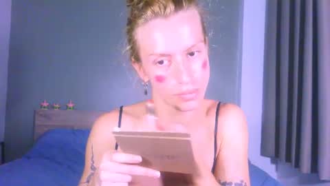 Snapshot of thedollxxxperience chatting on June 16, 2026, 4:26 am Yolanda online show from June 16, 2026, 4:26 am