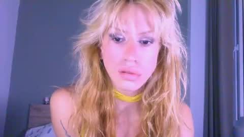 Snapshot of thedollxxxperience chatting on July 31, 2026, 4:34 am Yolanda online show from July 31, 2026, 4:34 am