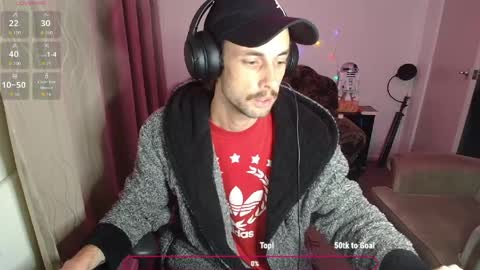 Snapshot of thee_ricky_lee chatting on April 11, 2026, 7:45 am RickyLee online show from April 11, 2026, 7:45 am