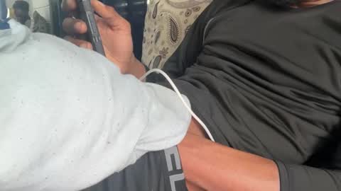 Snapshot of theeshooterr chatting on January 21, 2025, 8:21 pm theeshooterr online show from January 21, 2025, 8:21 pm