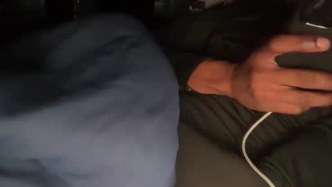 Snapshot of theeshooterr chatting on January 25, 2025, 10:18 pm theeshooterr online show from January 25, 2025, 10:18 pm