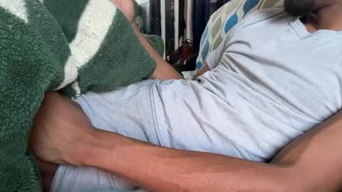 Snapshot of theeshooterr chatting on March 11, 2025, 6:52 pm theeshooterr online show from March 11, 2025, 6:52 pm