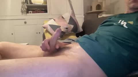 Snapshot of thegermanguy81 chatting on April 18, 2026, 9:04 pm thegermanguy81 online show from April 18, 2026, 9:04 pm