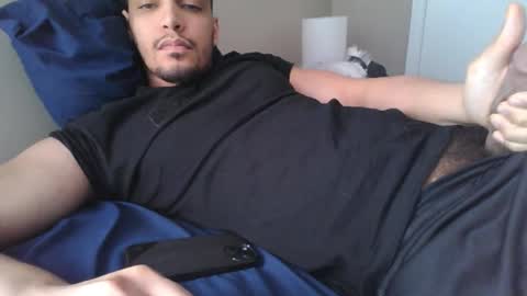 Snapshot of thegodbill4000 chatting on November 17, 2025, 2:12 pm Thegodbill4000 online show from November 17, 2025, 2:12 pm