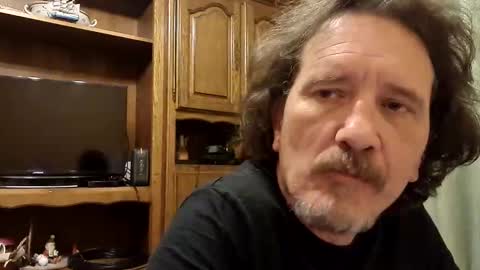 Snapshot of thegreeneyes95 chatting on May 1, 2026, 8:02 pm Green online show from May 1, 2026, 8:02 pm