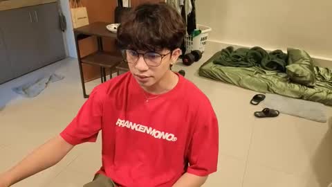 Green online show from February 1, 2026, 7:18 am