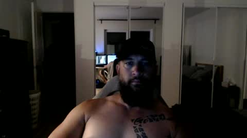 Snapshot of thehawaiian93 chatting on June 29, 2026, 6:52 am thehawaiian93 online show from June 29, 2026, 6:52 am