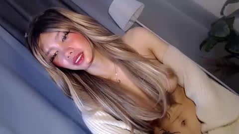 laisa online show from May 27, 2026, 1:35 am
