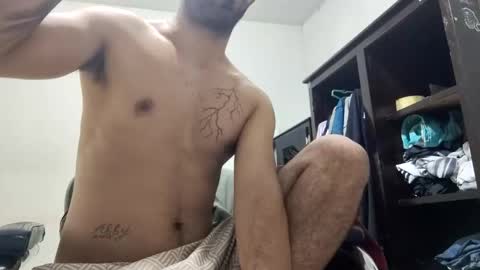 Snapshot of thehousedog chatting on February 11, 2025, 9:20 am thehousedog online show from February 11, 2025, 9:20 am