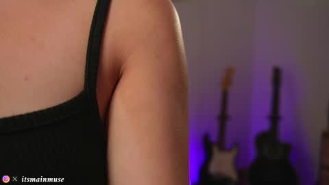 Iris online show from September 9, 2025, 11:59 pm