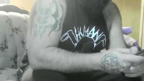 Snapshot of theironbulll chatting on December 1, 2025, 6:24 pm Iron online show from December 1, 2025, 6:24 pm