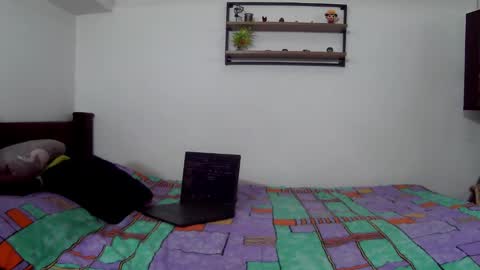 Snapshot of theking11220 chatting on September 15, 2025, 6:46 am theking11220 online show from September 15, 2025, 6:46 am