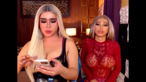 Paula online show from May 8, 2026, 9:53 pm