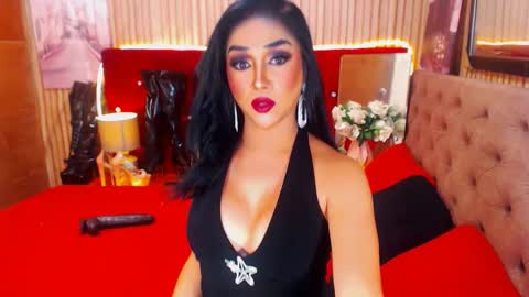 thelustqueen online show from December 6, 2024, 2:49 pm