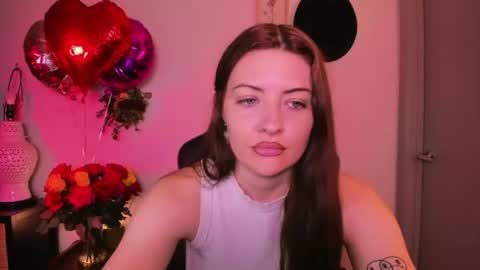 Snapshot of themelrose chatting on July 9, 2026, 9:52 pm themelrose online show from July 9, 2026, 9:52 pm