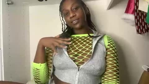 TheNaturalGoddess online show from May 26, 2026, 8:49 pm