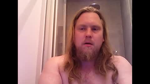 thenewdude1992 online show from October 7, 2025, 12:52 am