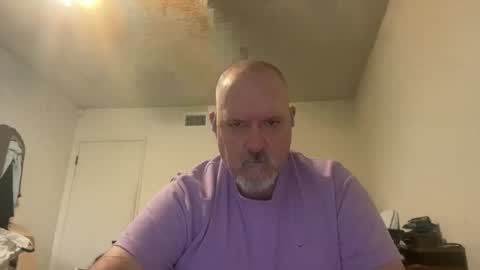 Snapshot of thenewganon chatting on May 17, 2026, 6:59 pm thenewganon online show from May 17, 2026, 6:59 pm