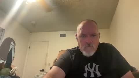 Snapshot of thenewganon chatting on May 27, 2026, 4:20 am thenewganon online show from May 27, 2026, 4:20 am