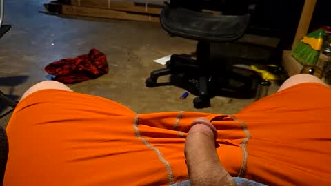 thenewone22901 online show from March 6, 2026, 4:31 am