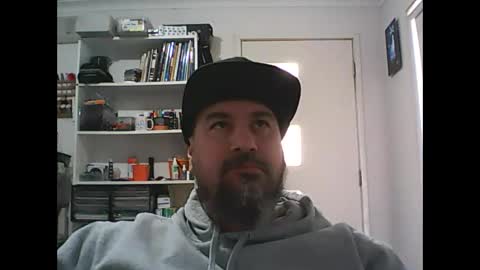 aussiebeard online show from September 24, 2025, 1:53 am