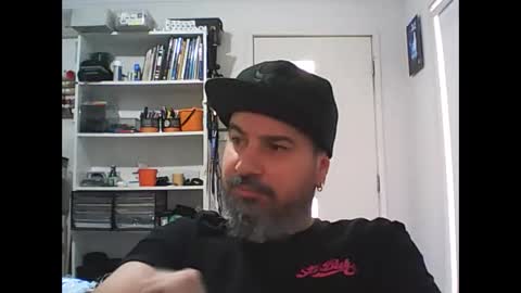 aussiebeard online show from April 16, 2026, 2:34 am